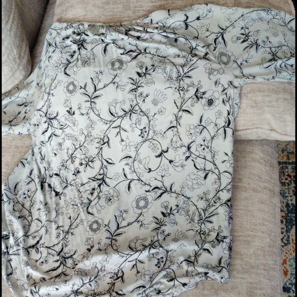 Soft shirt - Picture 2 of 4